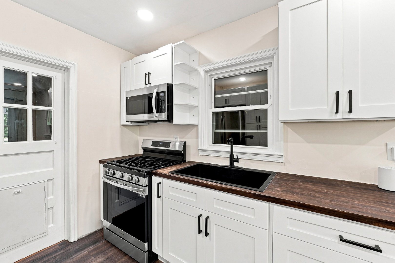 Building Photo - 2875 Orion Dr
