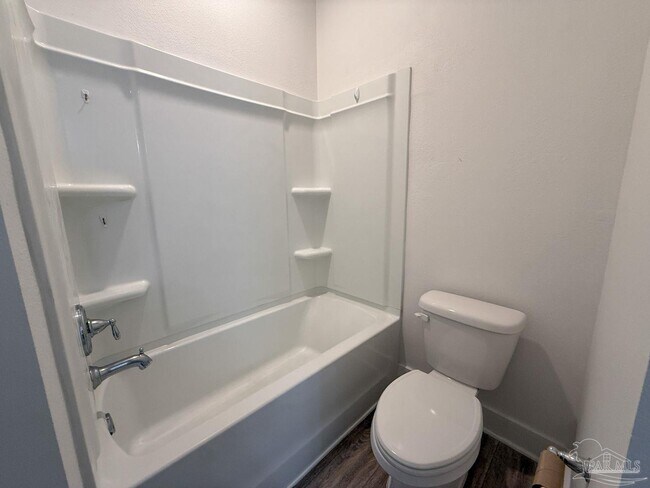 Building Photo - 6169 Jenks Dr