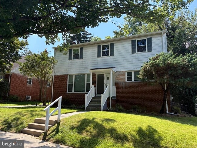 Building Photo - 5022 Druid Dr