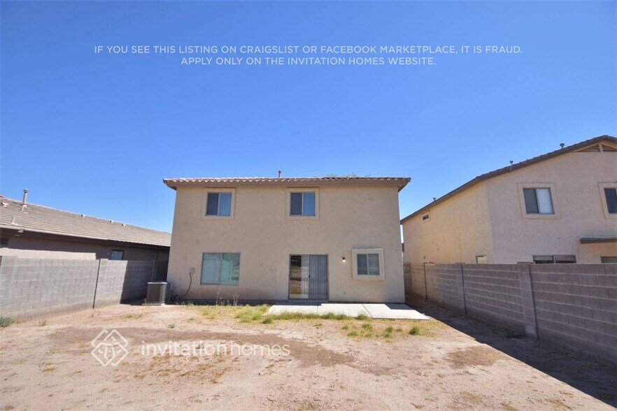 Building Photo - 5552 W Minton Ave