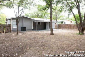 Building Photo - 4618 Neer Ave