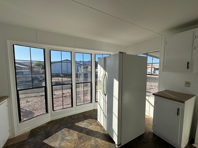 Building Photo - Charming  2 bedroom mobile