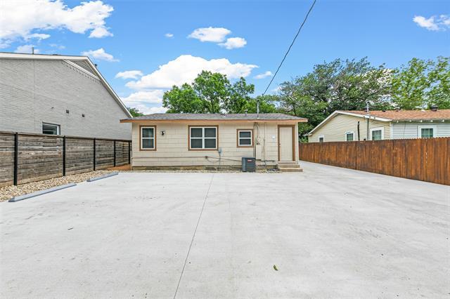 Building Photo - 2717 Townsend Dr
