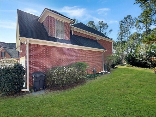 Building Photo - 1911 Berkshire Eve Dr