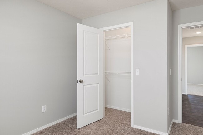 Building Photo - Newly Built 4 Bedroom Rental in Republic!