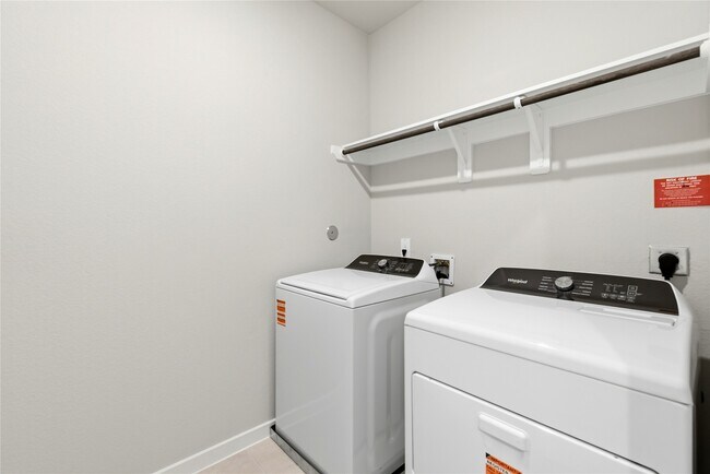 Building Photo - 10010 Rustic Charm St
