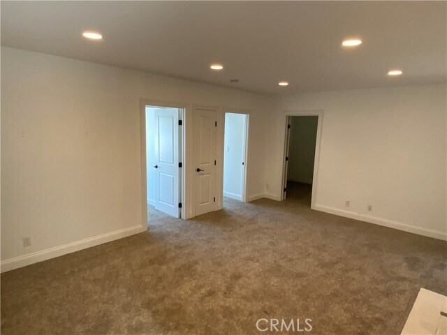 Building Photo - 2137 Channel Rd