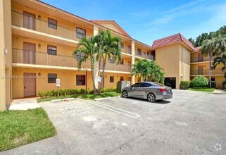 Building Photo - 11453 NW 39th Ct