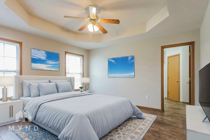 Building Photo - 418 N Century Ave