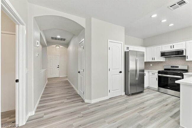 Building Photo - 6898 Perfect Sunset Ct