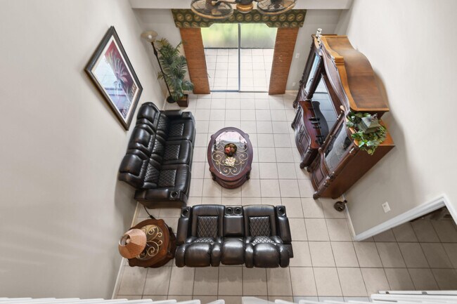 Building Photo - 1003 Ocean Dunes Cir