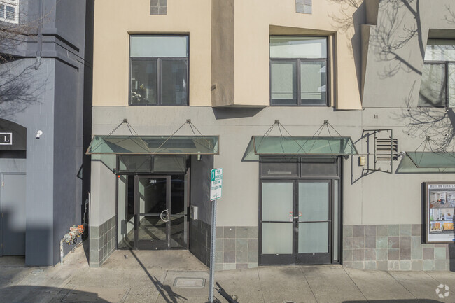 Entrance - Shattuck Lofts