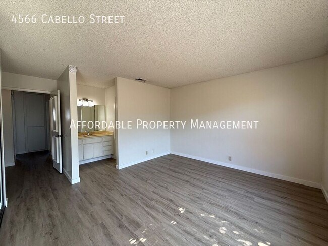 Building Photo - 4566 Cabello St