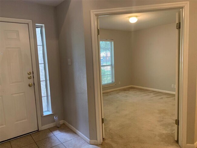 Building Photo - 5312 Mabry Ct