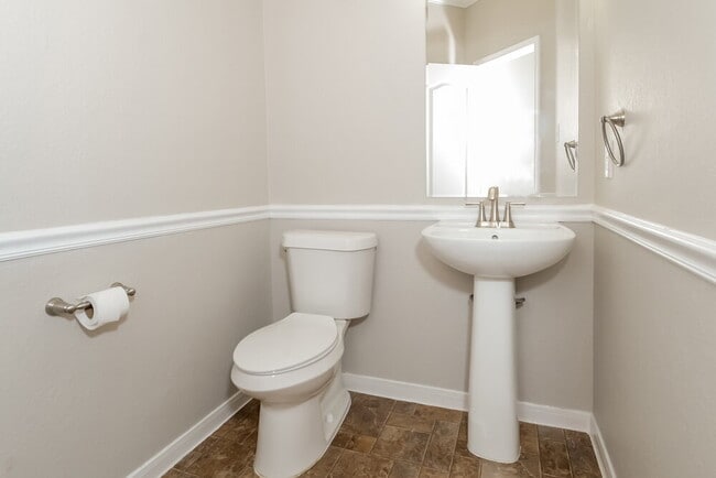 Building Photo - 14430 Cellini Dr