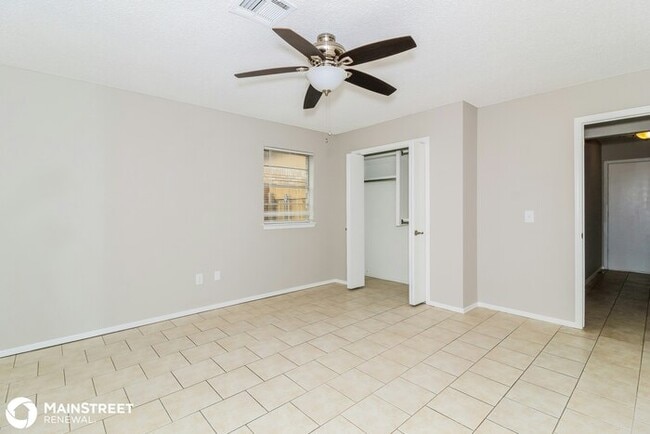 Building Photo - 704 W HILLCREST DRIVE, MUSTANG, OK 73064