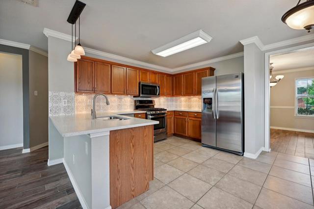 Building Photo - 12319 Ridgetop Cir