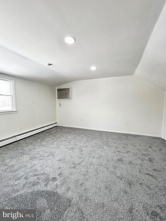 Building Photo - 1007 Ripley St