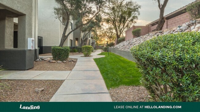 Building Photo - 1777 W Orange Grove Rd