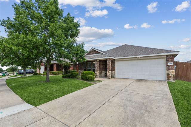 Building Photo - 4006 Autumnwood Ln