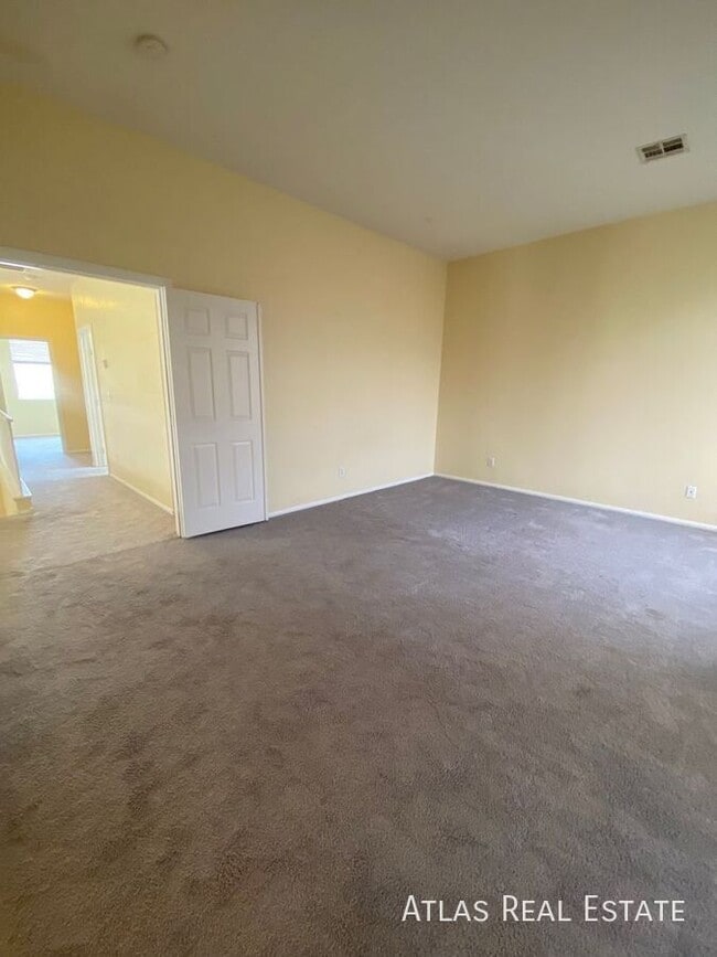 Building Photo - 8917 Coral Shale St