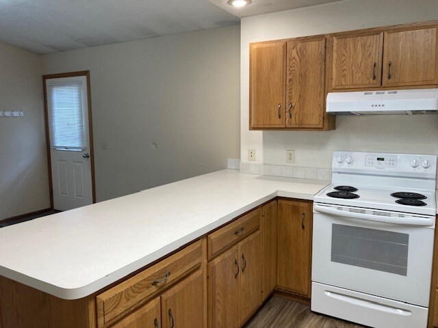 Building Photo - 1705 University Dr