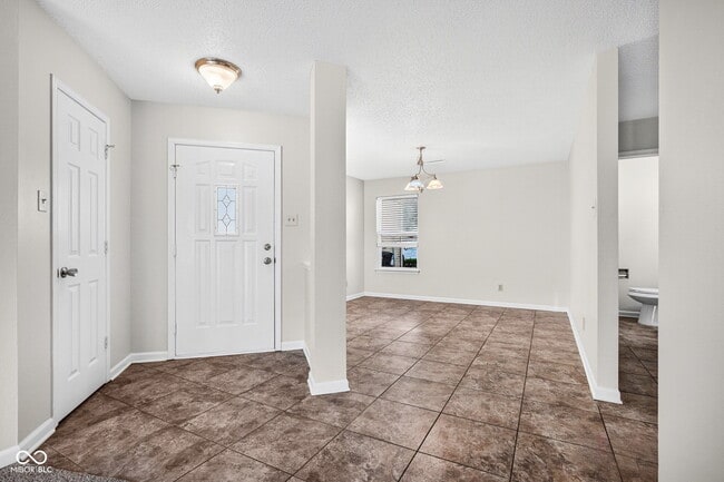 Building Photo - 6666 Black Antler Cir