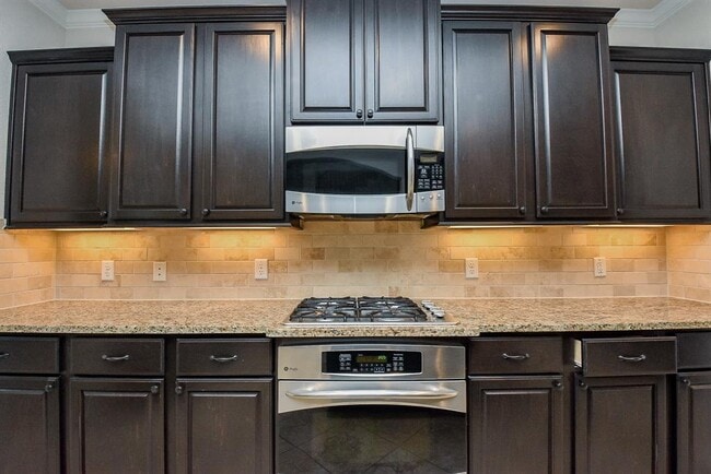 Building Photo - 9427 W Nightingale Hill Ln