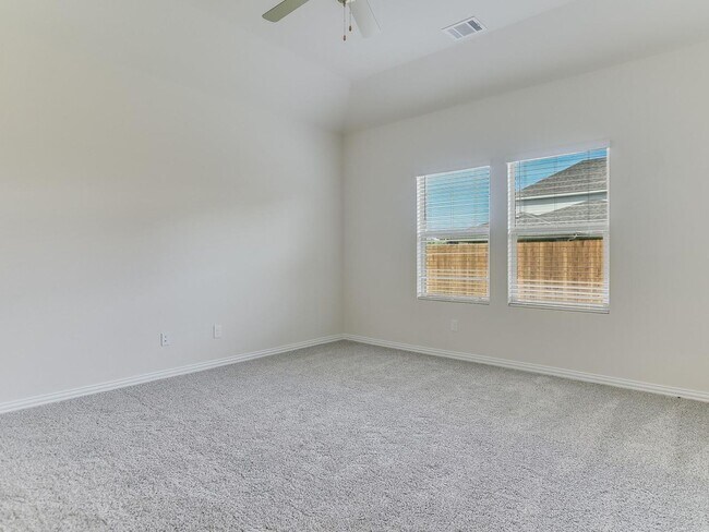 Building Photo - Practically New Home in Wolf Creek Resort Style Community