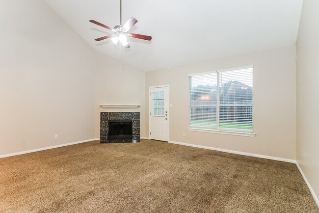 Building Photo - 2402 Birch Canyon Ct