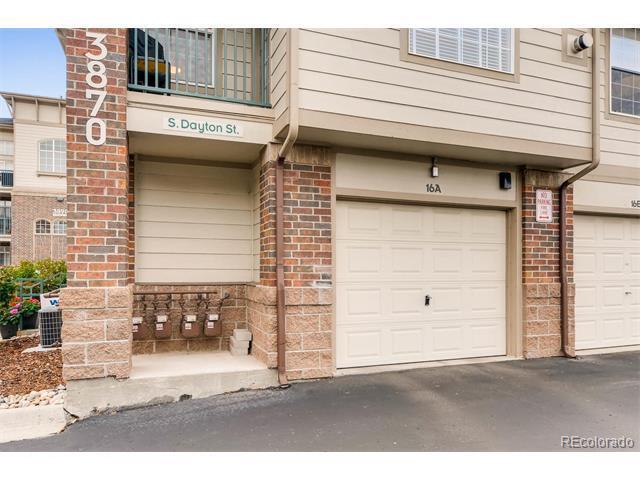 Building Photo - 3870 S Dayton St