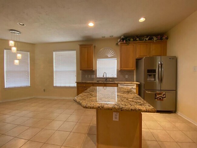 Building Photo - 14922 Cabin Run Ln
