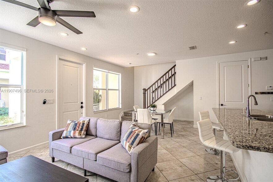 Building Photo - 1430 NW 48th Dr