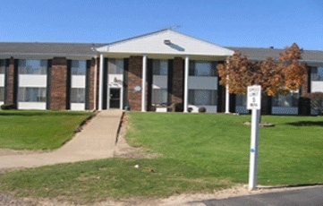 Primary Photo - Laurel Gardens Apartments