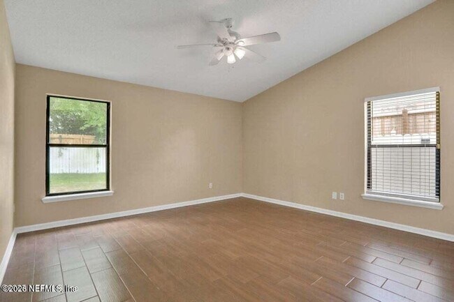 Building Photo - 7318 Amandas Crossing Dr S