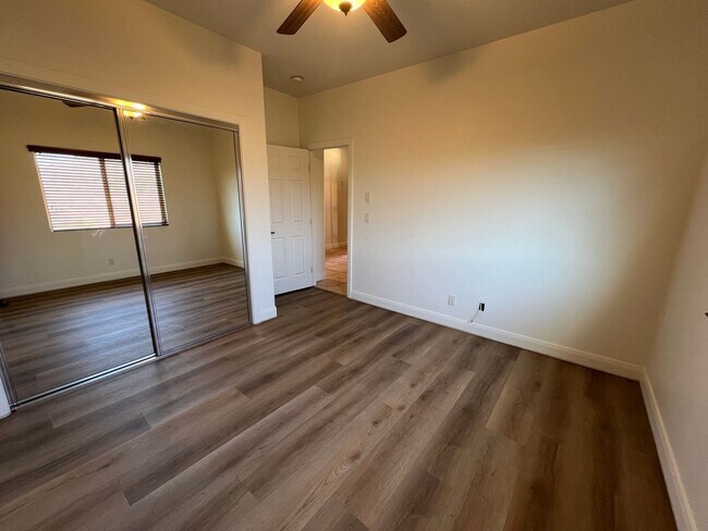 Building Photo - 1039 1039 South 250 W