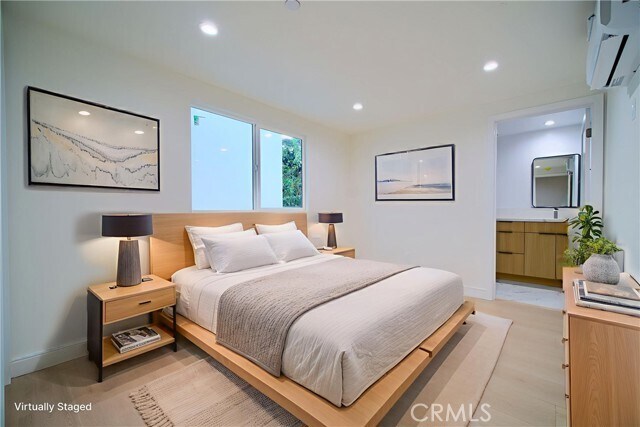 Building Photo - 259 S Ave 54