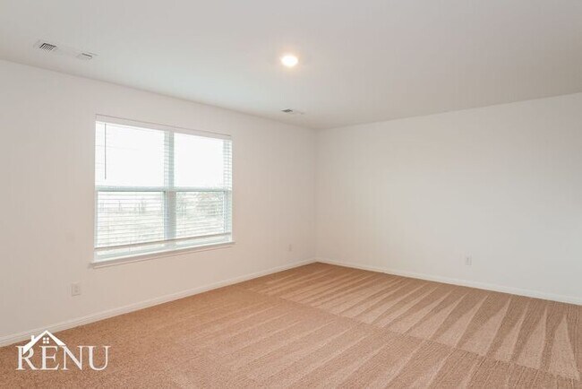 Building Photo - Coming Soon! First Month Free!