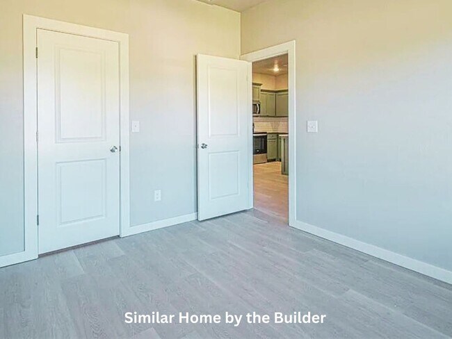 Building Photo - Brand-new 2-Bed, 2-Bath Home in Shawnee - Pet Friendly!