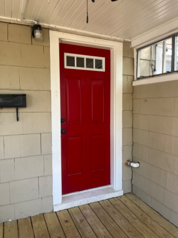 Building Photo - 3426 Kenmore Dr