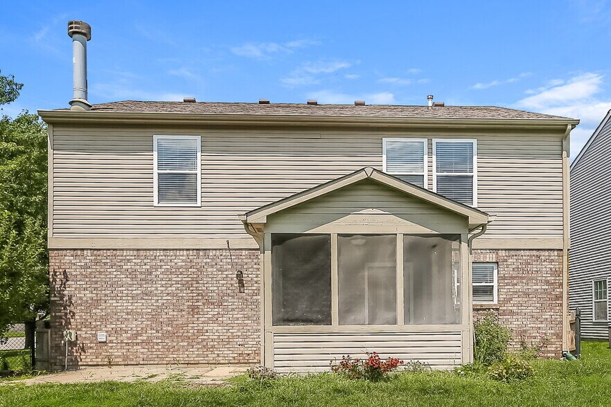 Building Photo - 8943 Browns Valley Ln