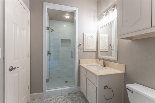 Building Photo - 209 Timber Lake Dr