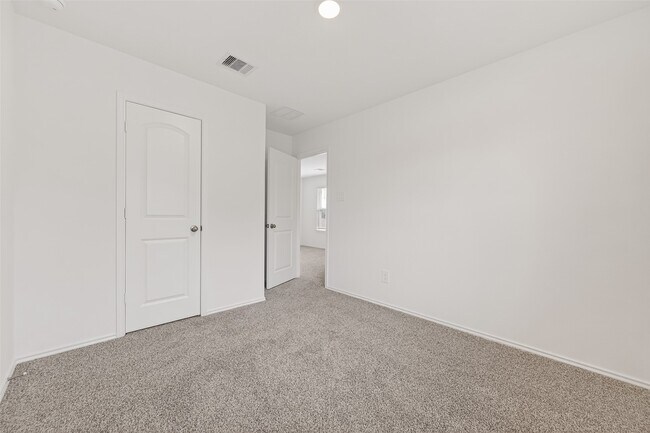 Building Photo - 24721 Majestic Cone Ln