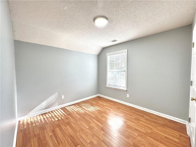 Building Photo - 3190 Oxwell Dr NW