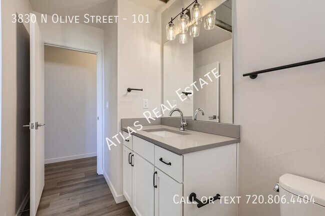 Building Photo - 3830 N Olive Street