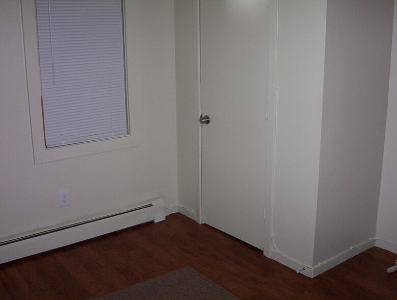 Building Photo - 56 Cochecton Rd