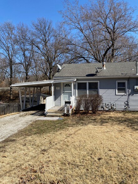 Primary Photo - 1405 S Franklin Ave