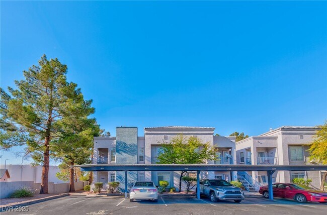 Building Photo - 2201 Ramsgate Dr