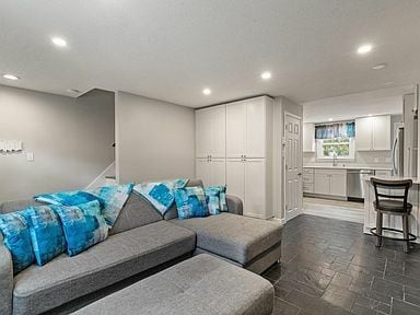 Building Photo - 11 Railroad Ave