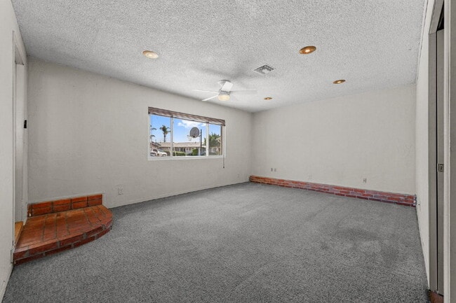 Building Photo - 8346 Lake Baca Dr